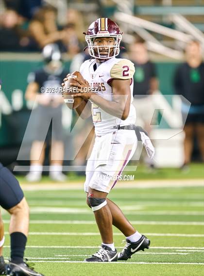 Thumbnail 3 in Vandegrift vs. Summer Creek (UIL 6A D2 Football Semifinal) photogallery.