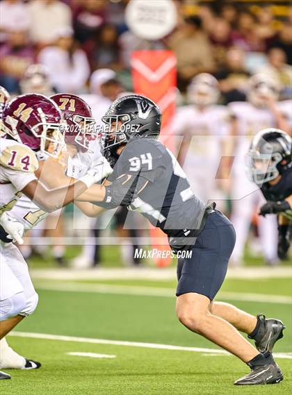 Thumbnail 3 in Vandegrift vs. Summer Creek (UIL 6A D2 Football Semifinal) photogallery.