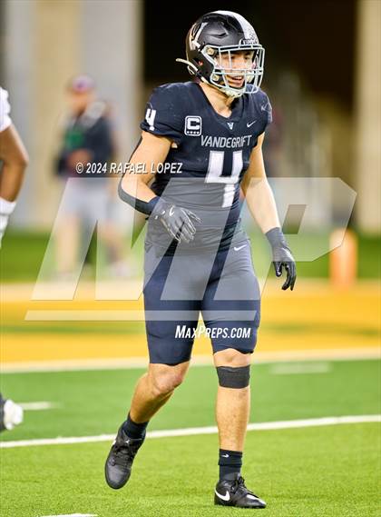 Thumbnail 2 in Vandegrift vs. Summer Creek (UIL 6A D2 Football Semifinal) photogallery.