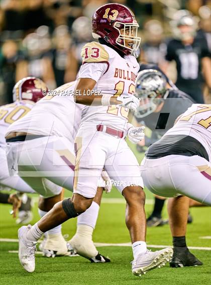 Thumbnail 1 in Vandegrift vs. Summer Creek (UIL 6A D2 Football Semifinal) photogallery.