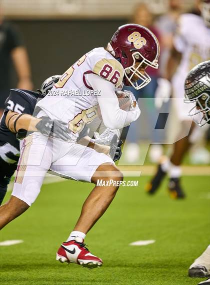 Thumbnail 2 in Vandegrift vs. Summer Creek (UIL 6A D2 Football Semifinal) photogallery.