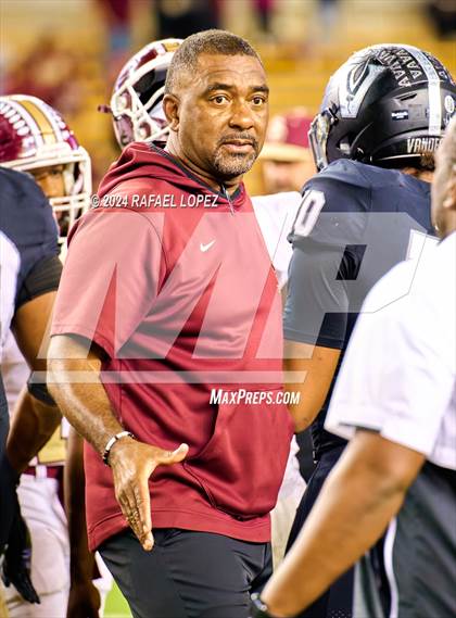 Thumbnail 1 in Vandegrift vs. Summer Creek (UIL 6A D2 Football Semifinal) photogallery.