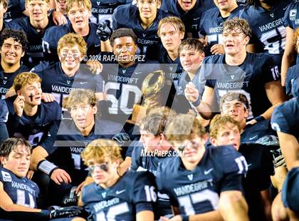 Thumbnail 1 in Vandegrift vs. Summer Creek (UIL 6A D2 Football Semifinal) photogallery.