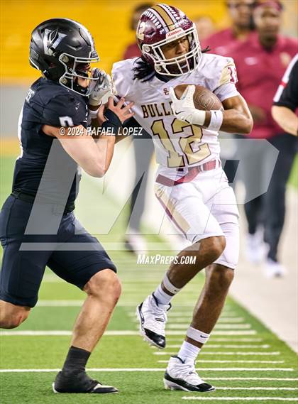 Thumbnail 1 in Vandegrift vs. Summer Creek (UIL 6A D2 Football Semifinal) photogallery.