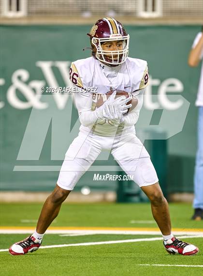 Thumbnail 1 in Vandegrift vs. Summer Creek (UIL 6A D2 Football Semifinal) photogallery.
