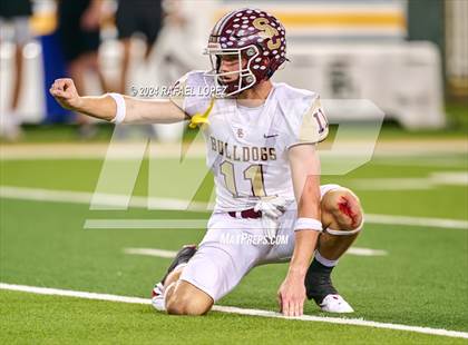 Thumbnail 1 in Vandegrift vs. Summer Creek (UIL 6A D2 Football Semifinal) photogallery.