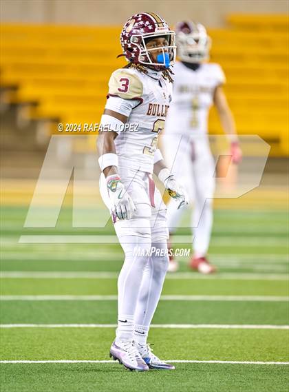 Thumbnail 3 in Vandegrift vs. Summer Creek (UIL 6A D2 Football Semifinal) photogallery.