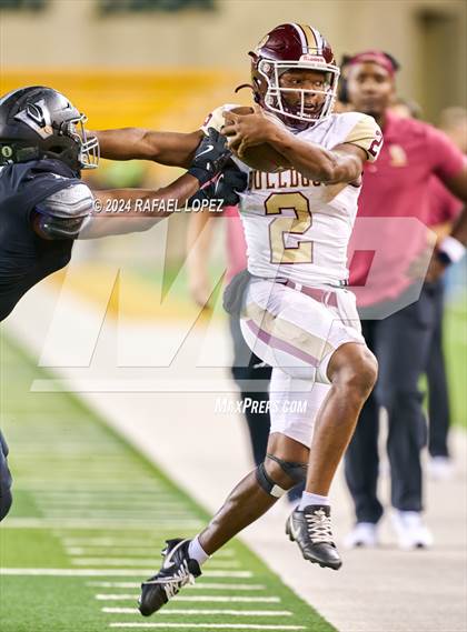 Thumbnail 1 in Vandegrift vs. Summer Creek (UIL 6A D2 Football Semifinal) photogallery.