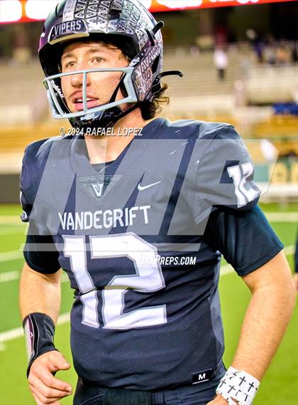 Thumbnail 2 in Vandegrift vs. Summer Creek (UIL 6A D2 Football Semifinal) photogallery.