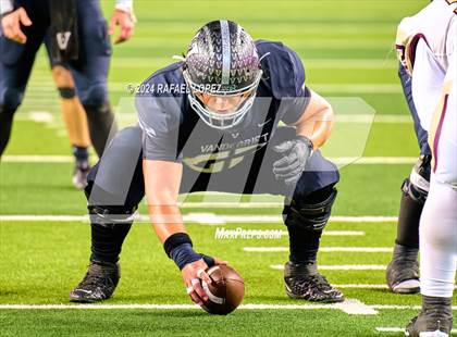 Thumbnail 2 in Vandegrift vs. Summer Creek (UIL 6A D2 Football Semifinal) photogallery.