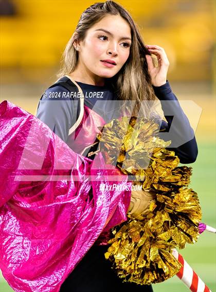 Thumbnail 3 in Vandegrift vs. Summer Creek (UIL 6A D2 Football Semifinal) photogallery.