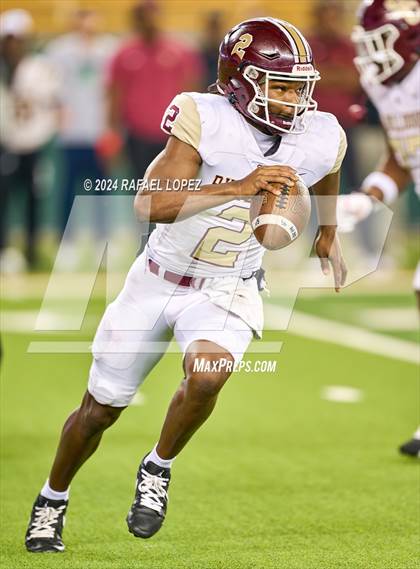 Thumbnail 1 in Vandegrift vs. Summer Creek (UIL 6A D2 Football Semifinal) photogallery.