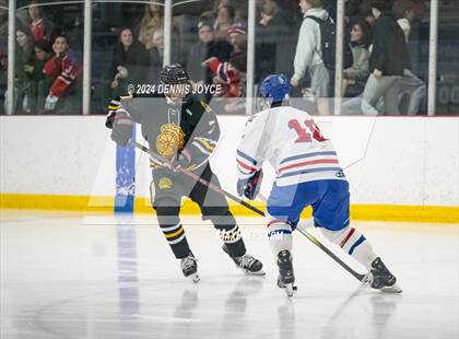 Thumbnail 2 in Fairport @ McQuaid Jesuit photogallery.
