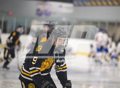 Thumbnail 2 in Fairport @ McQuaid Jesuit photogallery.