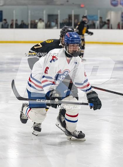 Thumbnail 3 in Fairport @ McQuaid Jesuit photogallery.