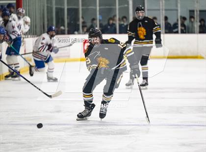 Thumbnail 1 in Fairport @ McQuaid Jesuit photogallery.