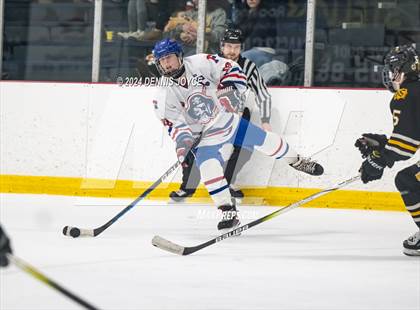 Thumbnail 1 in Fairport @ McQuaid Jesuit photogallery.