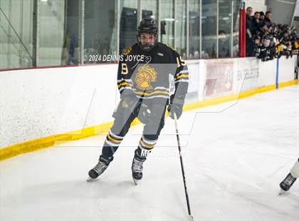 Thumbnail 1 in Fairport @ McQuaid Jesuit photogallery.