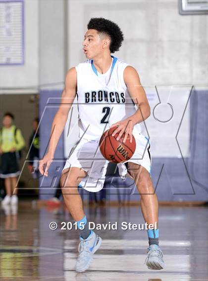 Thumbnail 3 in West Ranch vs. Clovis North (St. Hope Elite Classic) photogallery.