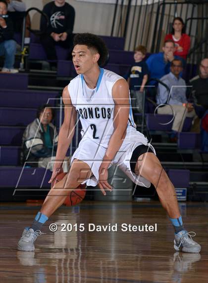 Thumbnail 3 in West Ranch vs. Clovis North (St. Hope Elite Classic) photogallery.