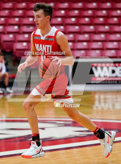 Thumbnail 2 in Manti vs. Crimson Cliffs (Coach Walker Classic) photogallery.