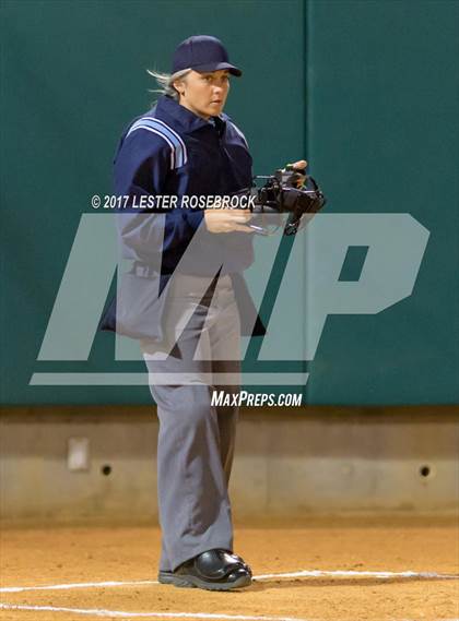 Thumbnail 1 in Warren @ Brandeis photogallery.