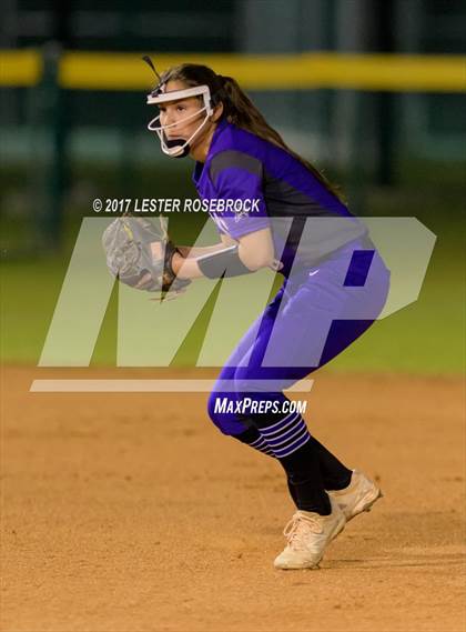 Thumbnail 1 in Warren @ Brandeis photogallery.