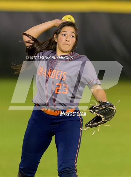 Thumbnail 1 in Warren @ Brandeis photogallery.