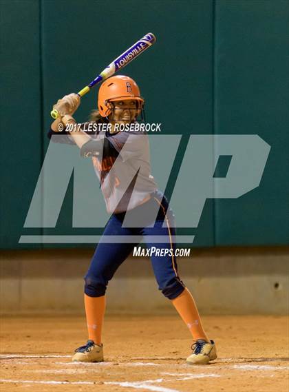 Thumbnail 1 in Warren @ Brandeis photogallery.