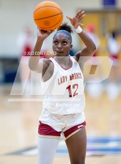 Thumbnail 2 in South Gwinnett vs Brookwood  photogallery.