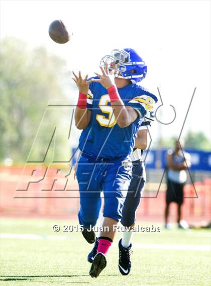 Thumbnail 1 in Chino @ Charter Oak photogallery.