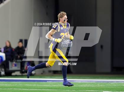 Thumbnail 1 in Smithson Valley @ Highland Park (UIL 5A Football Division I Final) photogallery.