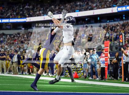 Thumbnail 3 in Smithson Valley @ Highland Park (UIL 5A Football Division I Final) photogallery.