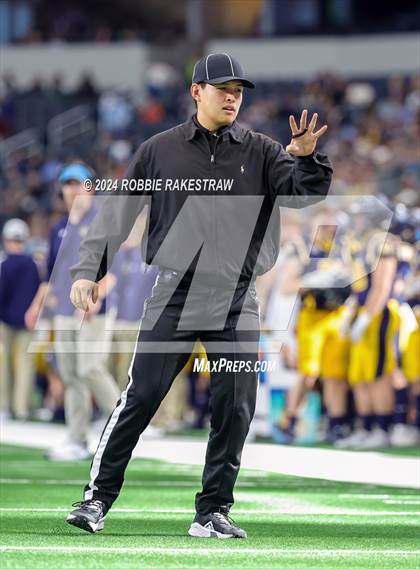 Thumbnail 3 in Smithson Valley @ Highland Park (UIL 5A Football Division I Final) photogallery.