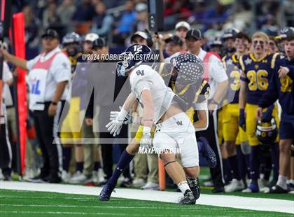 Thumbnail 1 in Smithson Valley @ Highland Park (UIL 5A Football Division I Final) photogallery.