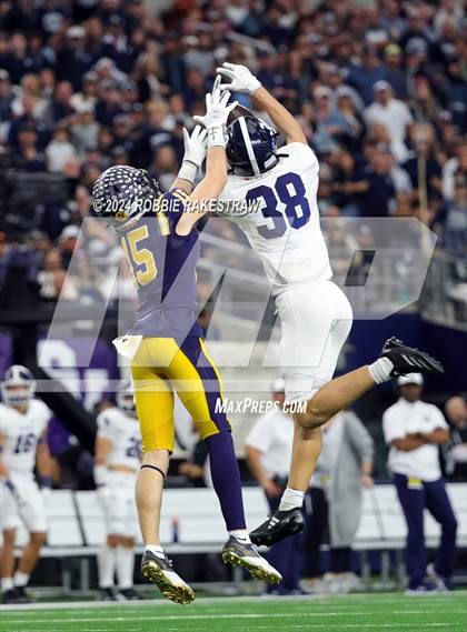 Thumbnail 1 in Smithson Valley @ Highland Park (UIL 5A Football Division I Final) photogallery.