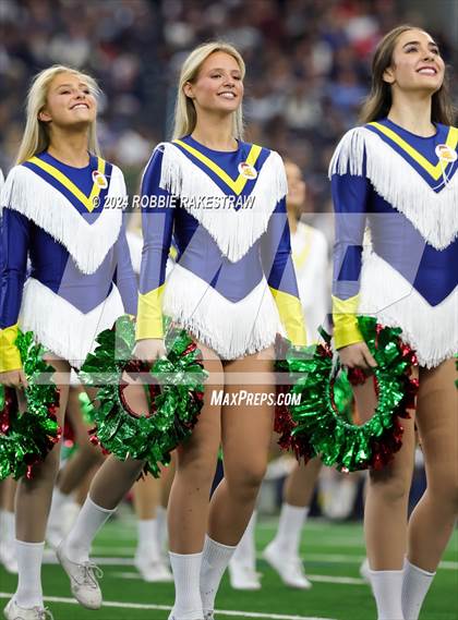 Thumbnail 1 in Smithson Valley @ Highland Park (UIL 5A Football Division I Final) photogallery.
