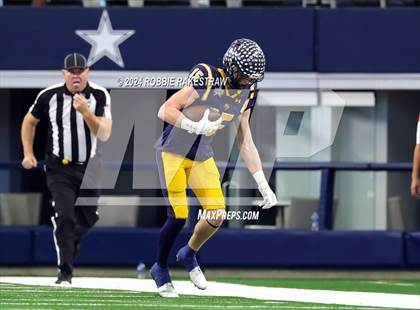 Thumbnail 2 in Smithson Valley @ Highland Park (UIL 5A Football Division I Final) photogallery.