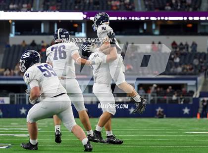 Thumbnail 1 in Smithson Valley @ Highland Park (UIL 5A Football Division I Final) photogallery.