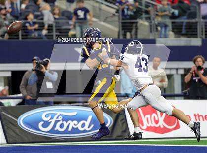 Thumbnail 3 in Smithson Valley @ Highland Park (UIL 5A Football Division I Final) photogallery.