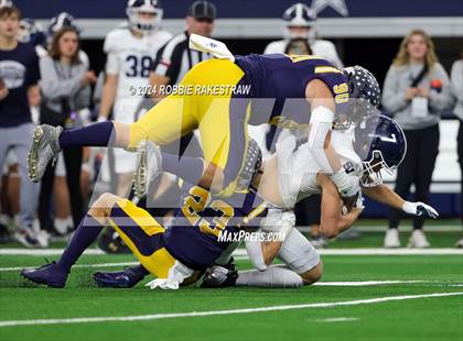 Thumbnail 3 in Smithson Valley @ Highland Park (UIL 5A Football Division I Final) photogallery.