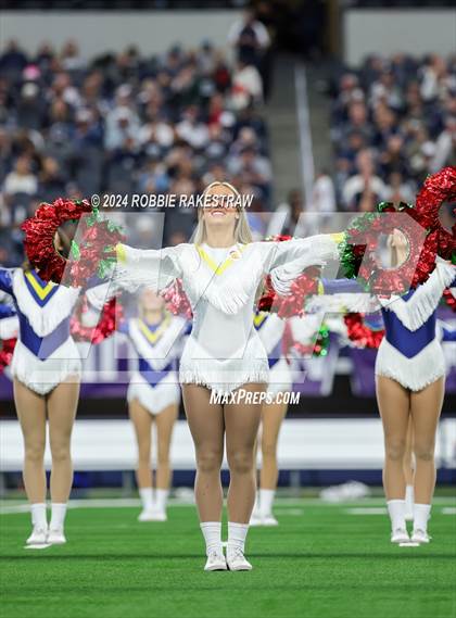 Thumbnail 1 in Smithson Valley @ Highland Park (UIL 5A Football Division I Final) photogallery.