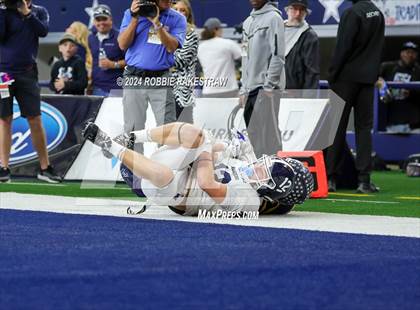 Thumbnail 1 in Smithson Valley @ Highland Park (UIL 5A Football Division I Final) photogallery.