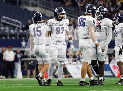 Thumbnail 1 in Smithson Valley @ Highland Park (UIL 5A Football Division I Final) photogallery.