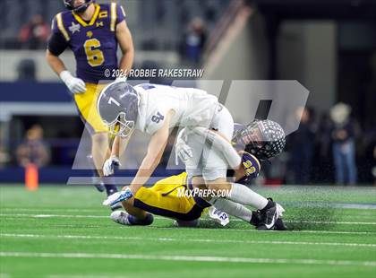 Thumbnail 3 in Smithson Valley @ Highland Park (UIL 5A Football Division I Final) photogallery.
