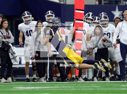 Thumbnail 3 in Smithson Valley @ Highland Park (UIL 5A Football Division I Final) photogallery.