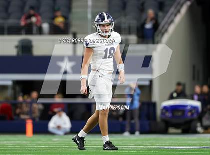 Thumbnail 3 in Smithson Valley @ Highland Park (UIL 5A Football Division I Final) photogallery.