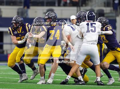 Thumbnail 1 in Smithson Valley @ Highland Park (UIL 5A Football Division I Final) photogallery.
