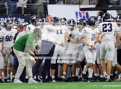 Thumbnail 1 in Smithson Valley @ Highland Park (UIL 5A Football Division I Final) photogallery.