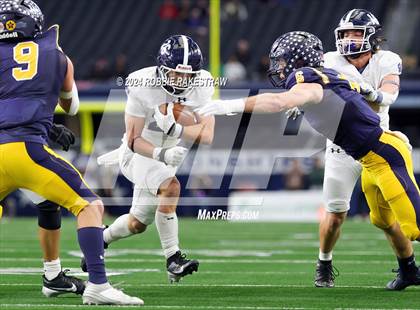 Thumbnail 2 in Smithson Valley @ Highland Park (UIL 5A Football Division I Final) photogallery.